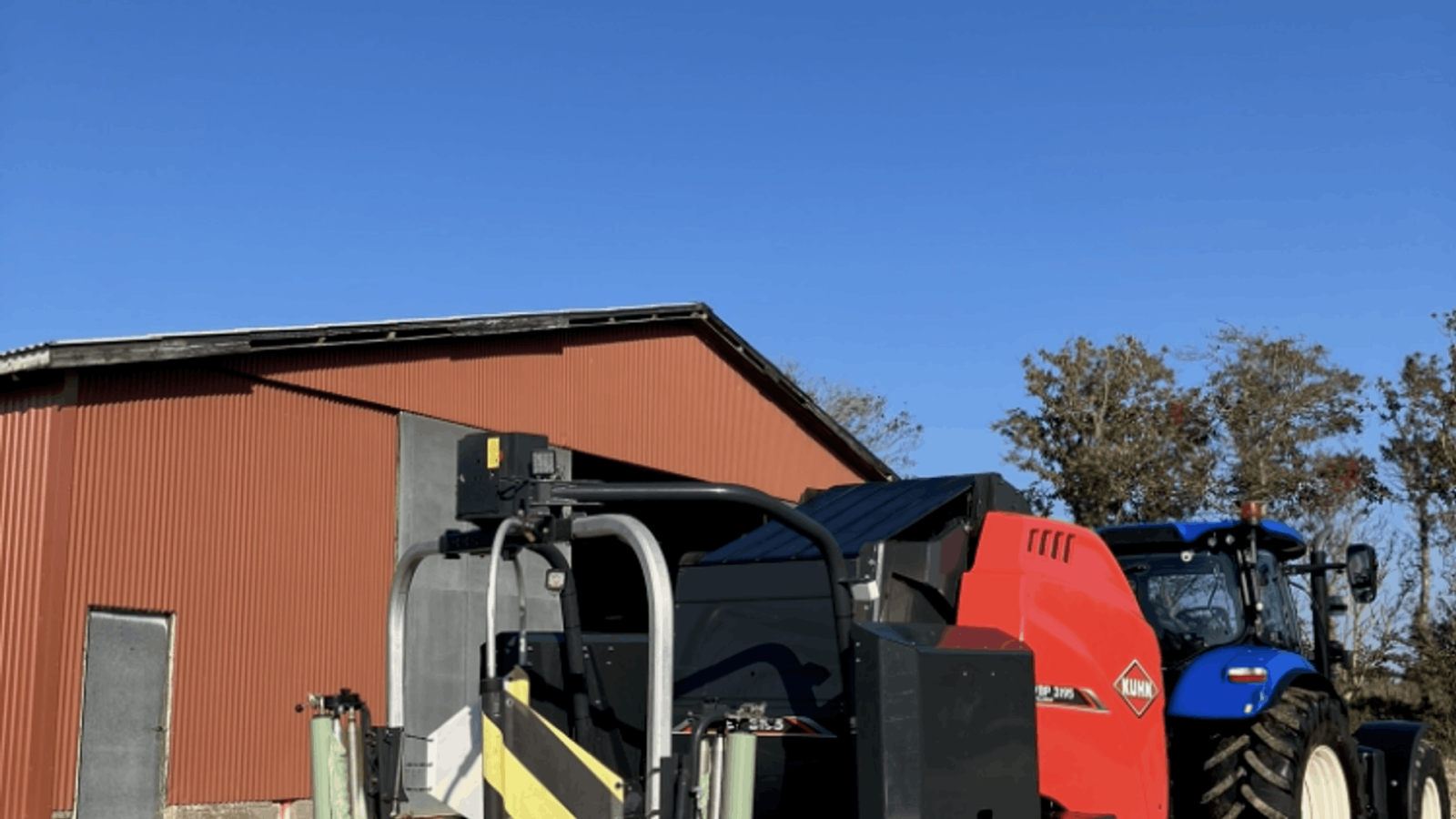 Rundballenpresse типа Kuhn VBP 3195  3D indpakker, Gebrauchtmaschine в Løgstør (Фотография 4)