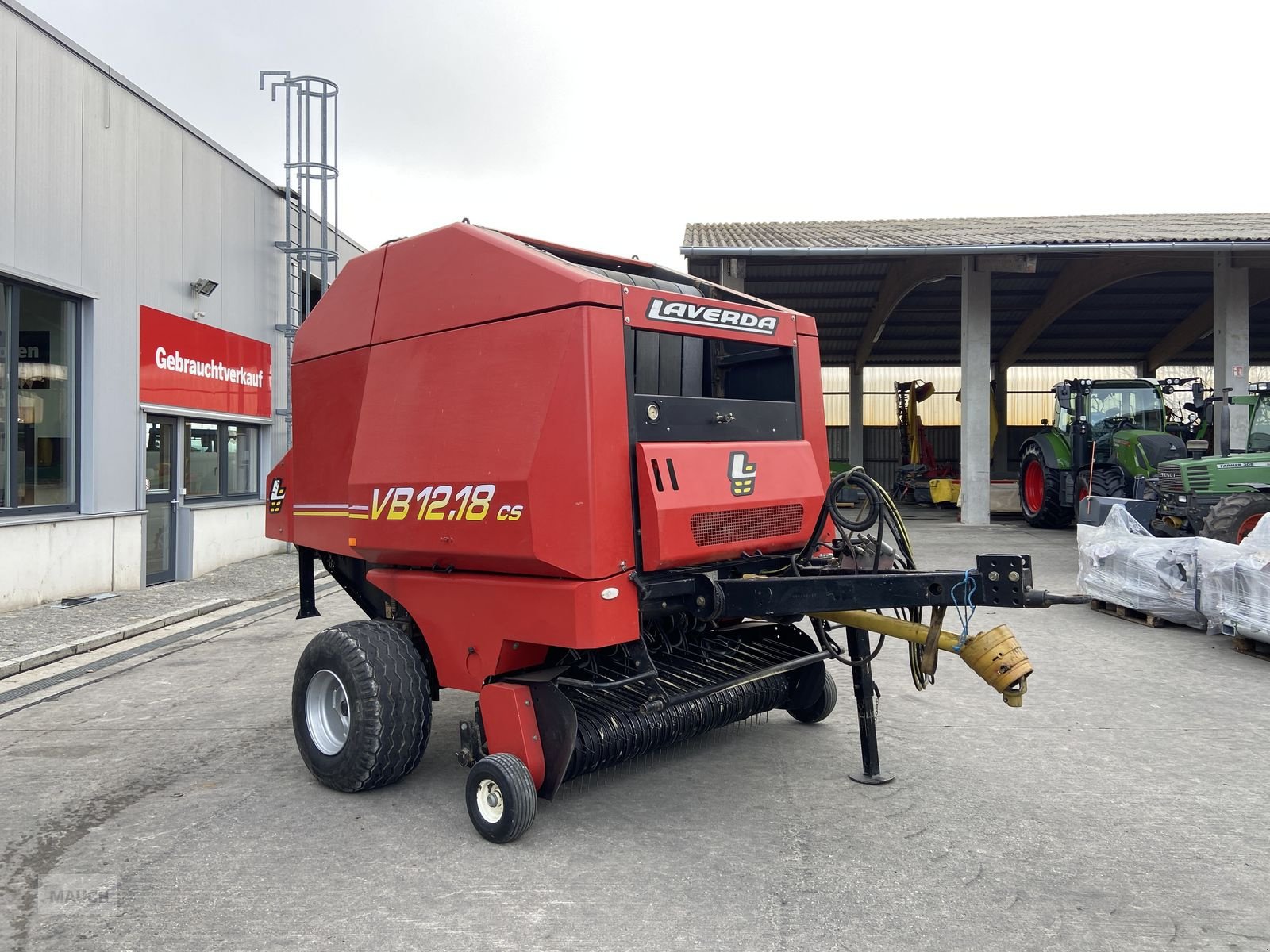 Rundballenpresse des Typs Laverda VB12.18, Gebrauchtmaschine in Burgkirchen (Bild 3)