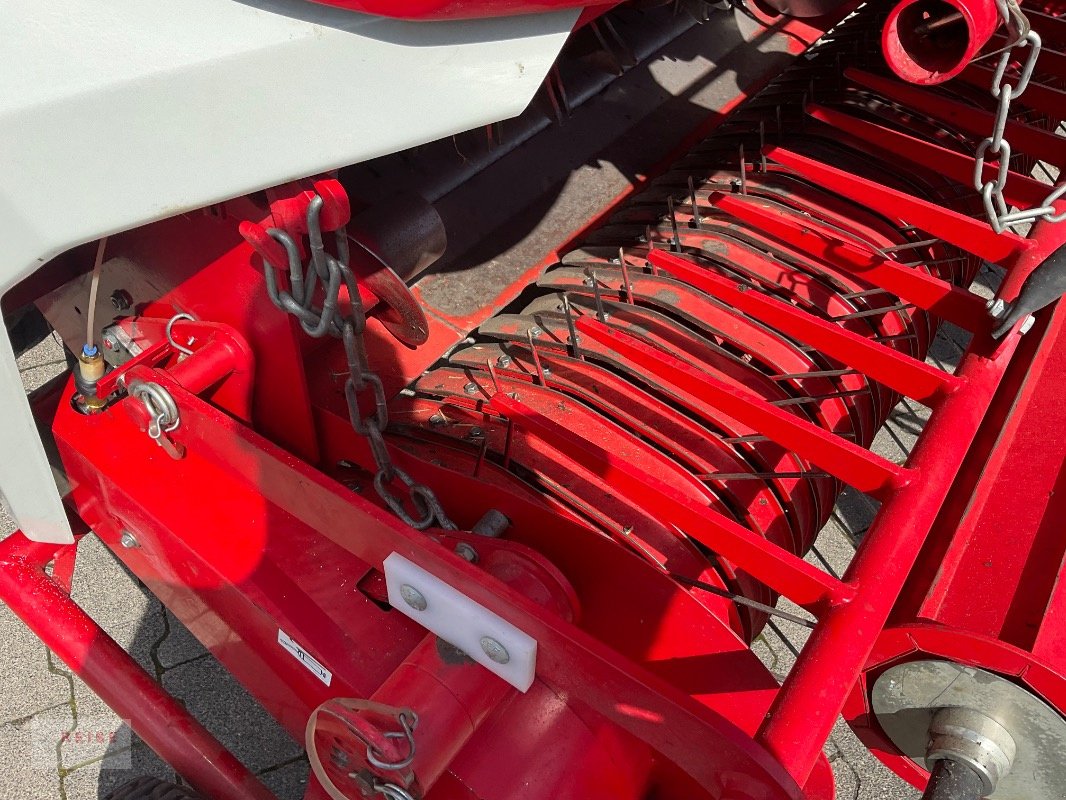 Rundballenpresse des Typs Lely RP 245, Gebrauchtmaschine in Lippetal / Herzfeld (Bild 7)