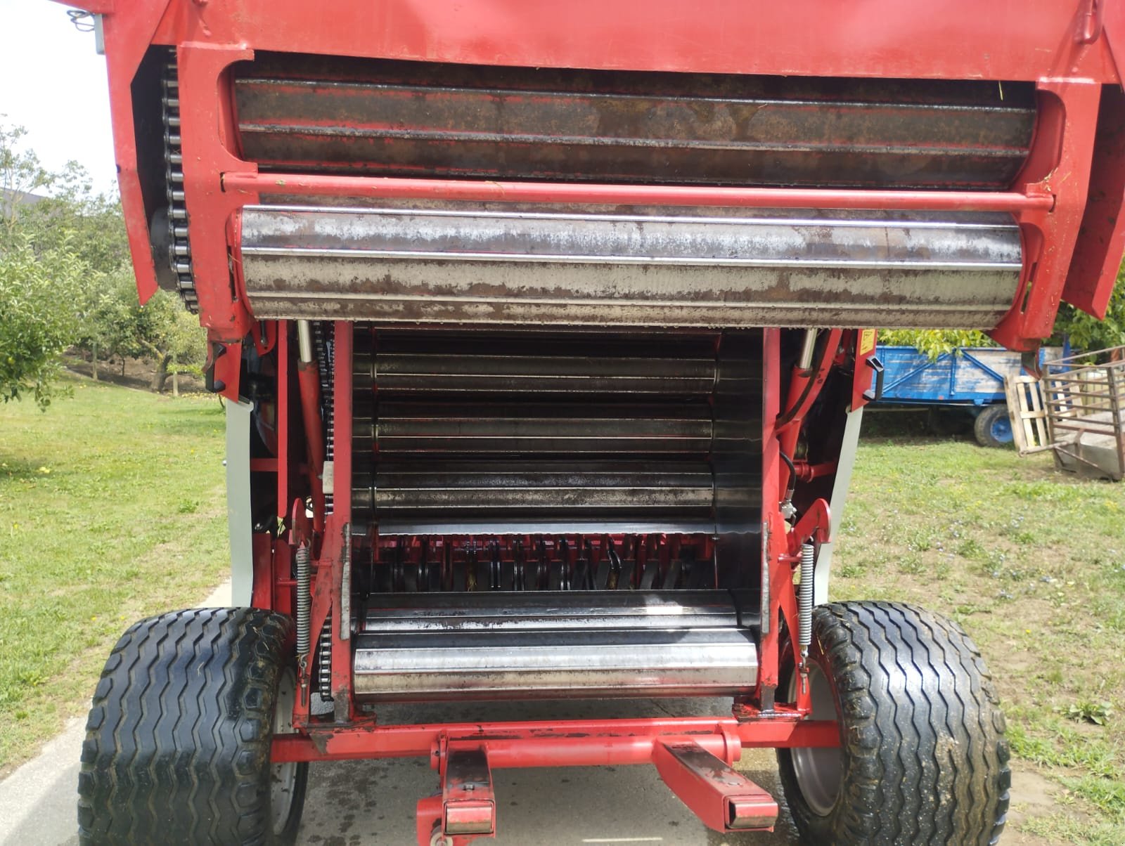 Rundballenpresse typu Lely RP 245, Gebrauchtmaschine v Sveti Ivan Zelina (Obrázek 3)