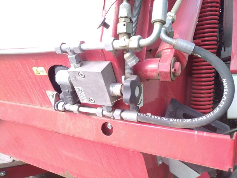 Rundballenpresse du type Lely RP 535, Gebrauchtmaschine en Liebenwalde (Photo 4)