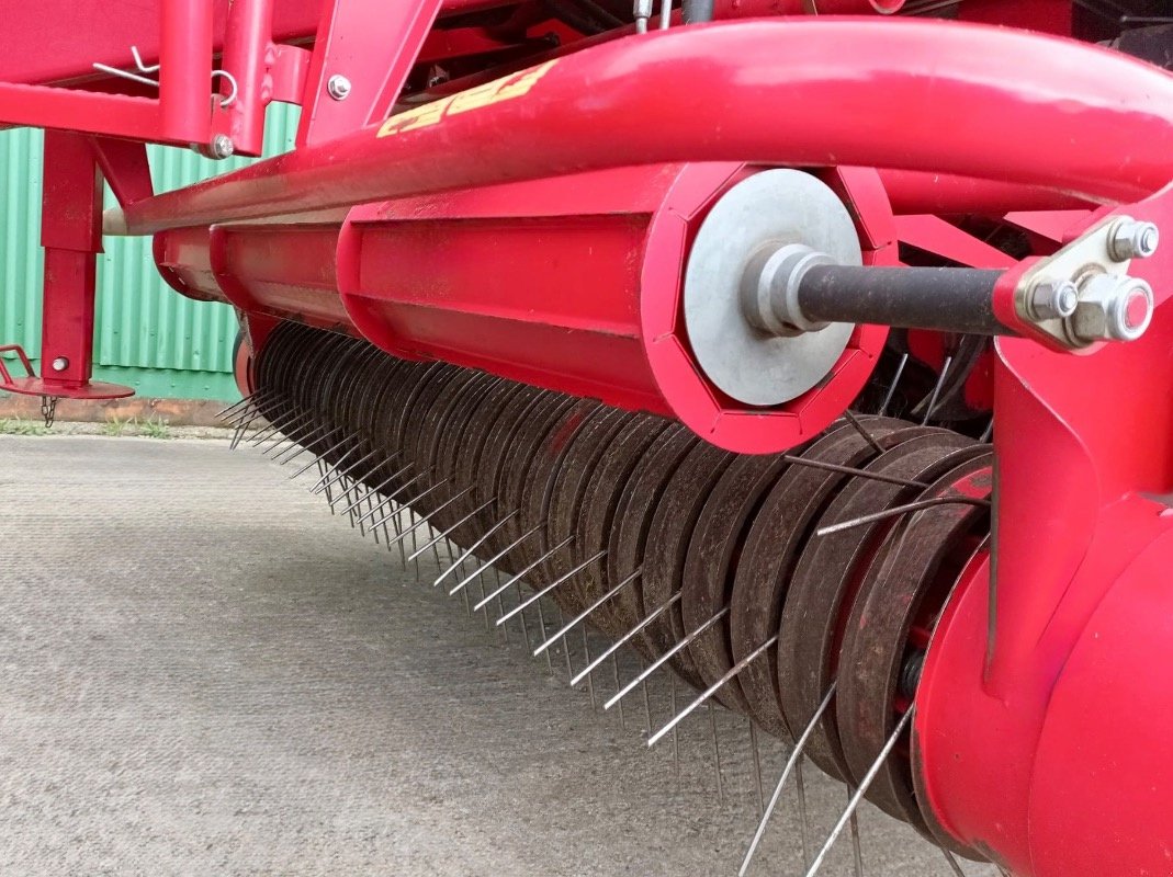 Rundballenpresse of the type Lely Welger RP245 + Elho 1820 Inliner, Gebrauchtmaschine in Liebenwalde (Picture 8)