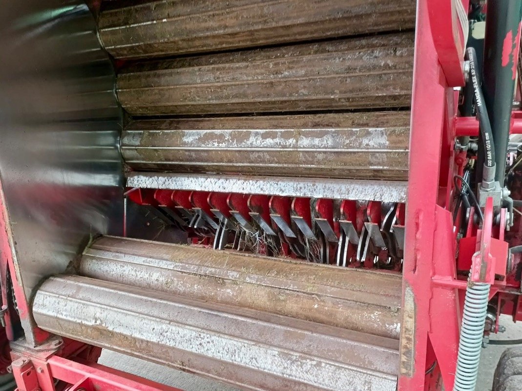 Rundballenpresse of the type Lely Welger RP245 + Elho 1820 Inliner, Gebrauchtmaschine in Liebenwalde (Picture 11)
