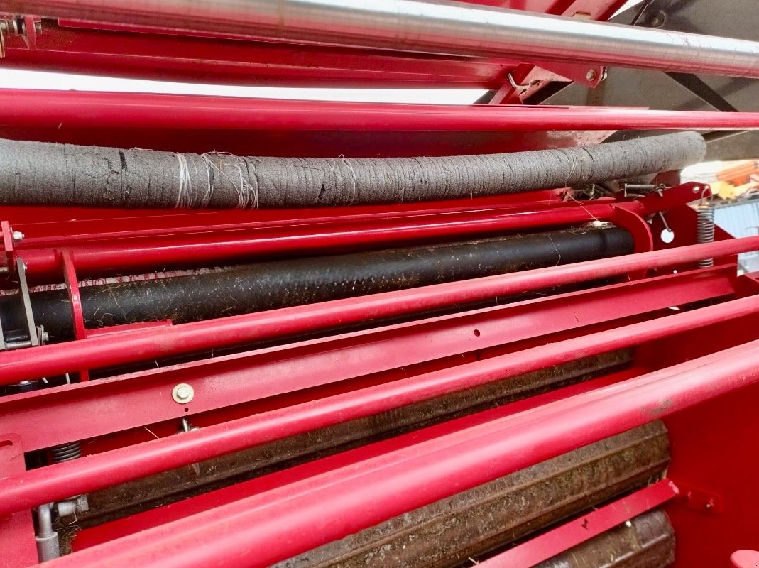 Rundballenpresse of the type Lely Welger RP245 + Elho 1820 Inliner, Gebrauchtmaschine in Liebenwalde (Picture 10)