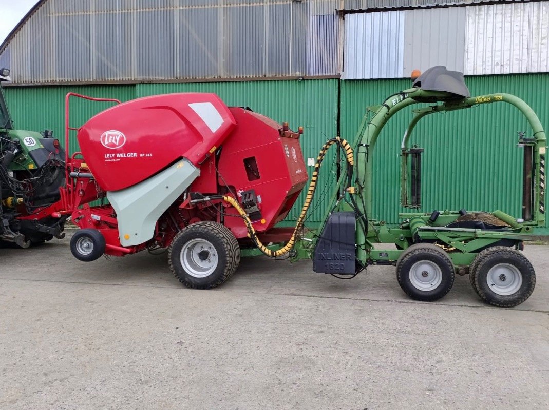 Rundballenpresse of the type Lely Welger RP245 + Elho 1820 Inliner, Gebrauchtmaschine in Liebenwalde (Picture 2)