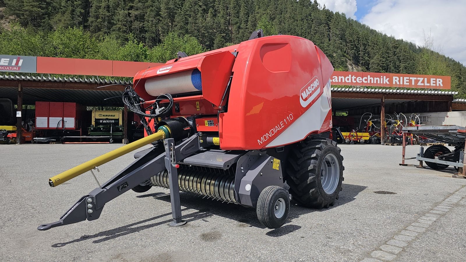 Rundballenpresse des Typs Maschio Ballenpresse Mondiale 110 Alpin, Neumaschine in Ried im Oberinntal (Bild 1)