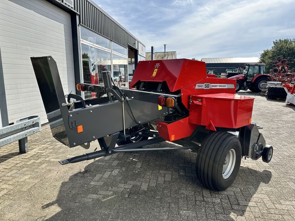 Rundballenpresse del tipo Massey Ferguson 1840, Neumaschine en MARIENHEEM (Imagen 10)