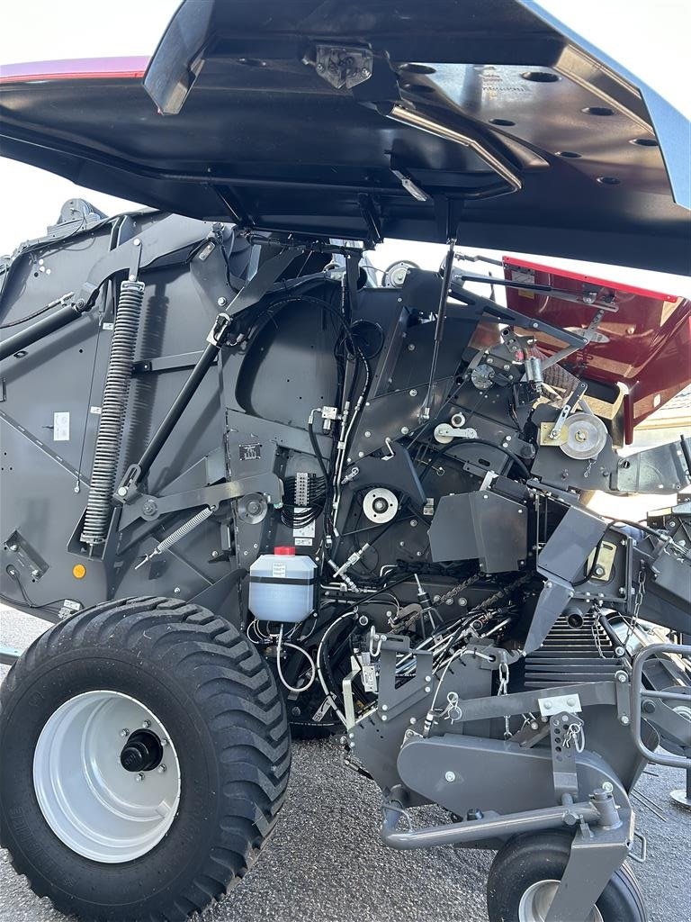 Rundballenpresse typu Massey Ferguson 4180 V Xtra Snitter med 13 knive, Gebrauchtmaschine v Støvring (Obrázek 7)