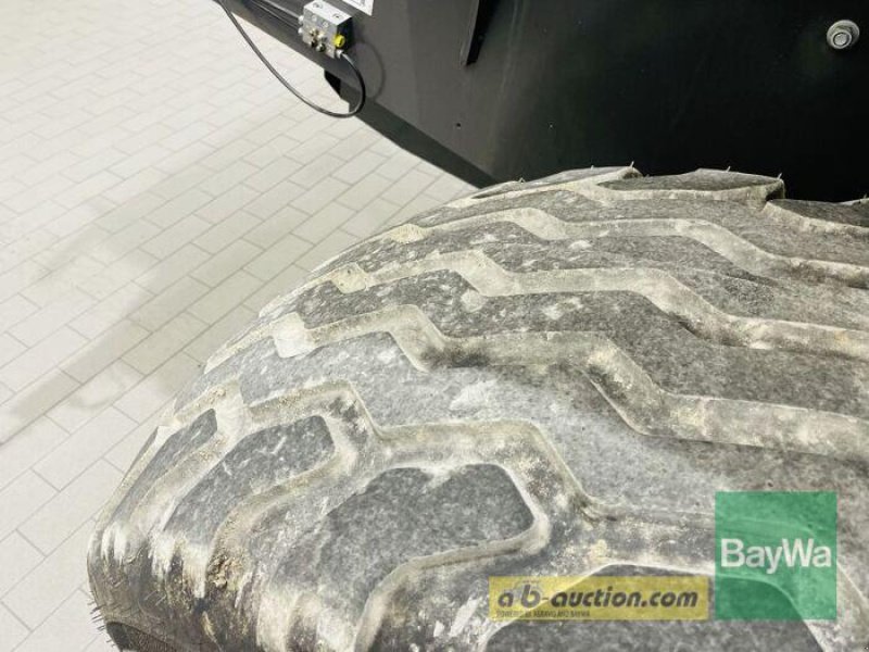 Rundballenpresse du type Massey Ferguson RB 4180 V XTRA, Vorführmaschine en Manching (Photo 3)