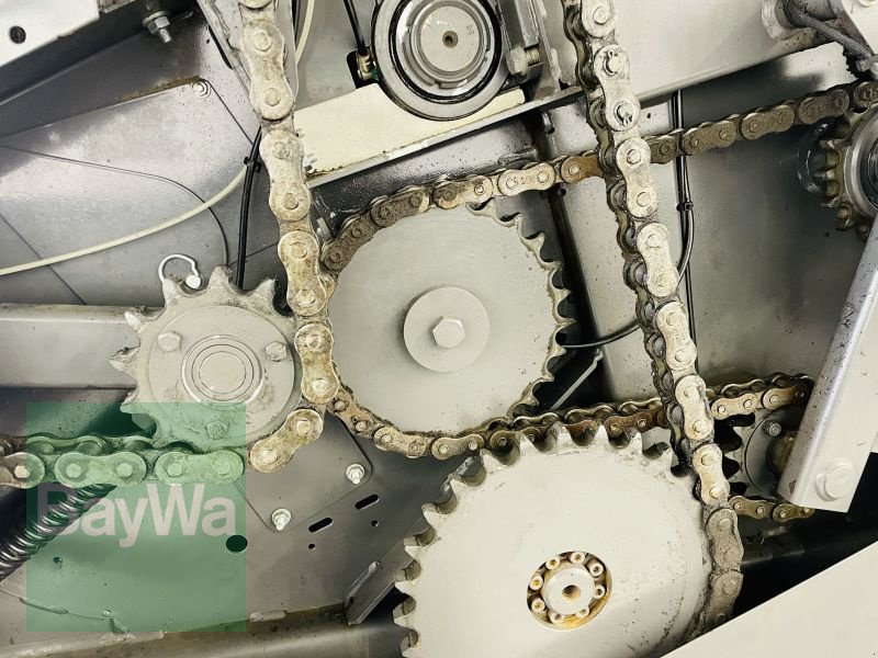 Rundballenpresse des Typs Massey Ferguson RB 4180 V XTRA, Vorführmaschine in Manching (Bild 14)