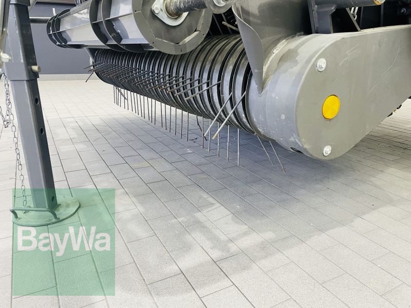 Rundballenpresse des Typs Massey Ferguson RB 4180 V XTRA, Vorführmaschine in Manching (Bild 11)