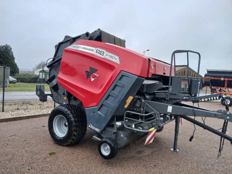 Rundballenpresse του τύπου Massey Ferguson RB 4180 XTRACUT, Gebrauchtmaschine σε CHEMAUDIN ET VAUX