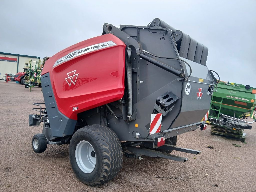 Rundballenpresse του τύπου Massey Ferguson RB 4180 XTRACUT, Gebrauchtmaschine σε CHEMAUDIN ET VAUX (Φωτογραφία 3)