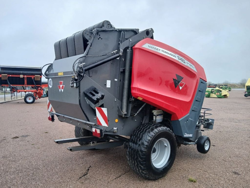 Rundballenpresse του τύπου Massey Ferguson RB 4180 XTRACUT, Gebrauchtmaschine σε CHEMAUDIN ET VAUX (Φωτογραφία 4)