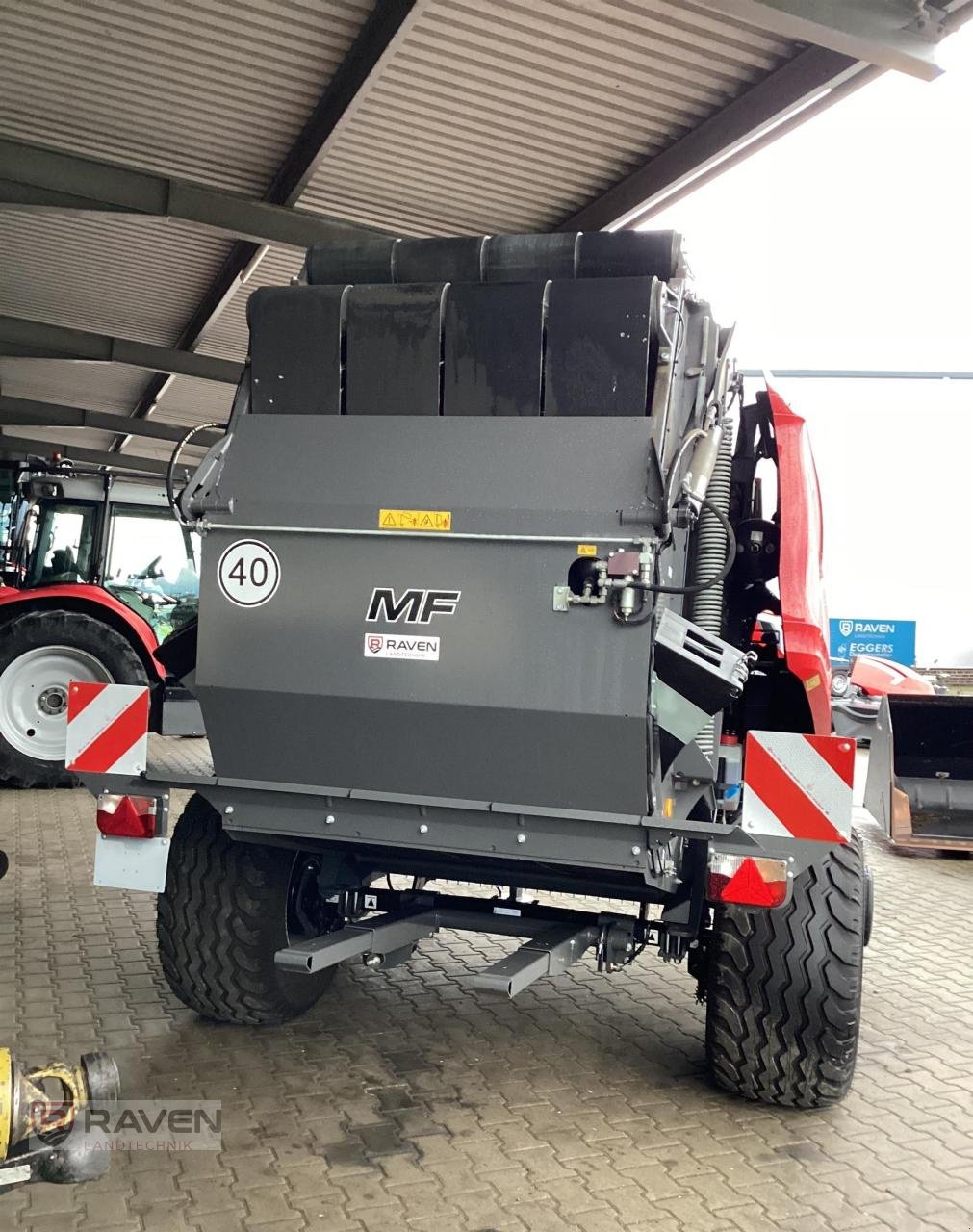 Rundballenpresse del tipo Massey Ferguson RB 4180V Xtra, Vorführmaschine In Sulingen (Immagine 6)