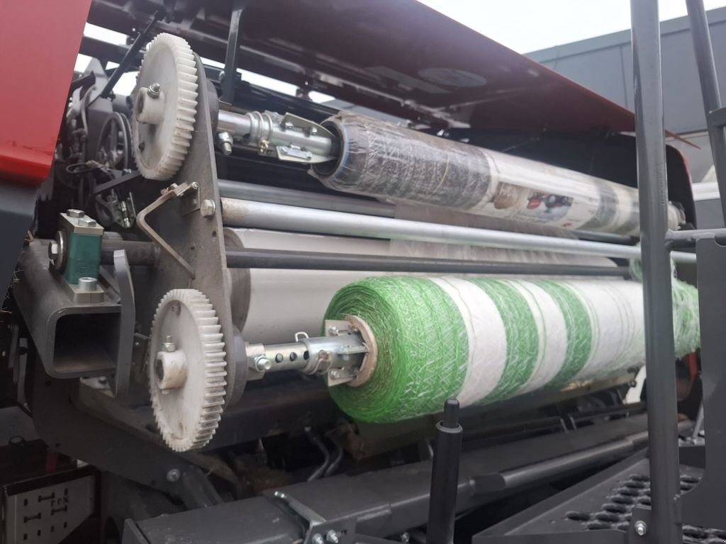 Rundballenpresse tipa Massey Ferguson RB.3130F PROTEC, Neumaschine u MARIENHEEM (Slika 7)