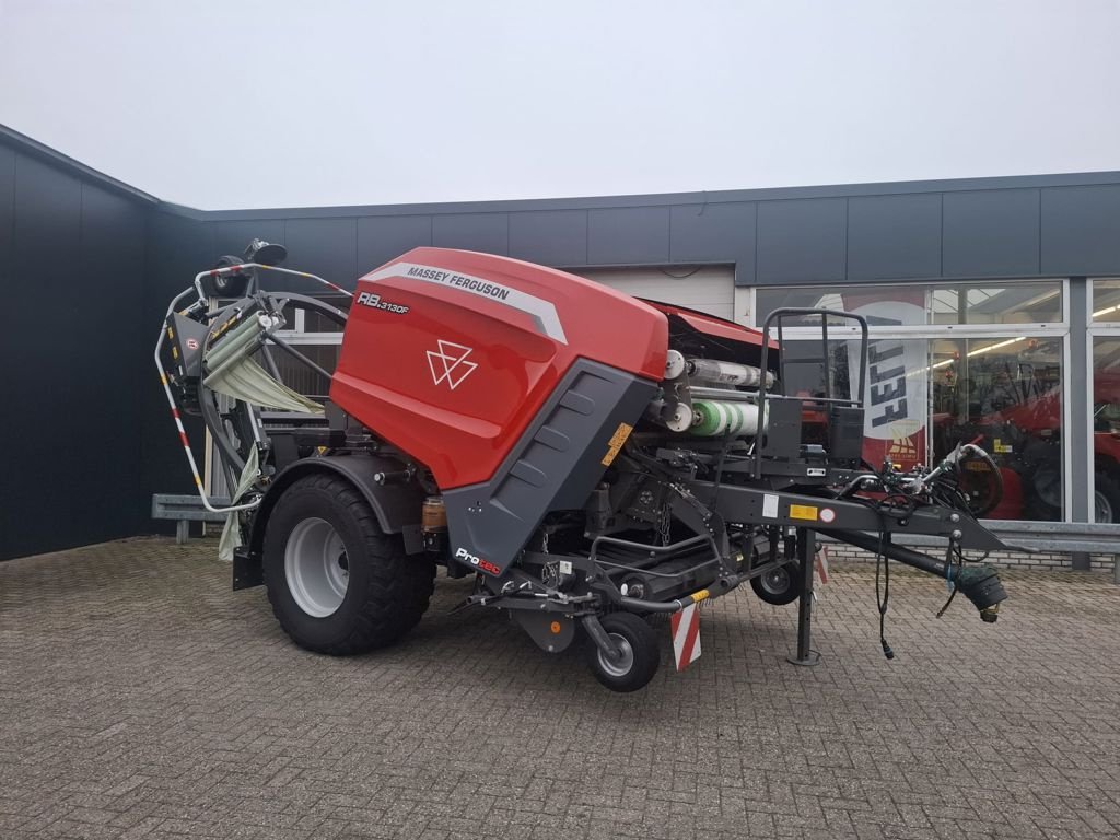Rundballenpresse tipa Massey Ferguson RB.3130F PROTEC, Neumaschine u MARIENHEEM (Slika 1)