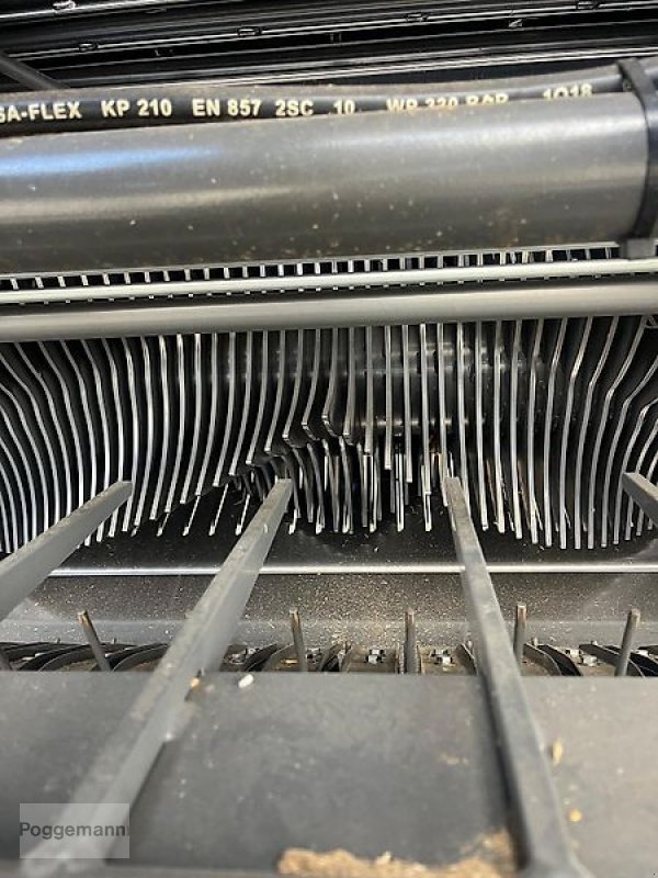 Rundballenpresse типа Massey Ferguson RB4180 V, Gebrauchtmaschine в Bad Iburg - Sentrup (Фотография 9)