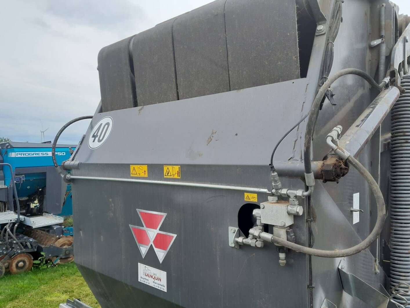 Rundballenpresse του τύπου Massey Ferguson VB 4180, Gebrauchtmaschine σε BOSC LE HARD (Φωτογραφία 4)