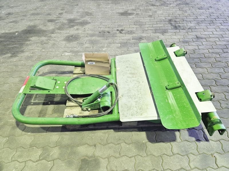 Rundballenpresse от тип McHale Ballenrampe V6, Gebrauchtmaschine в St. Marienkirchen (Снимка 2)