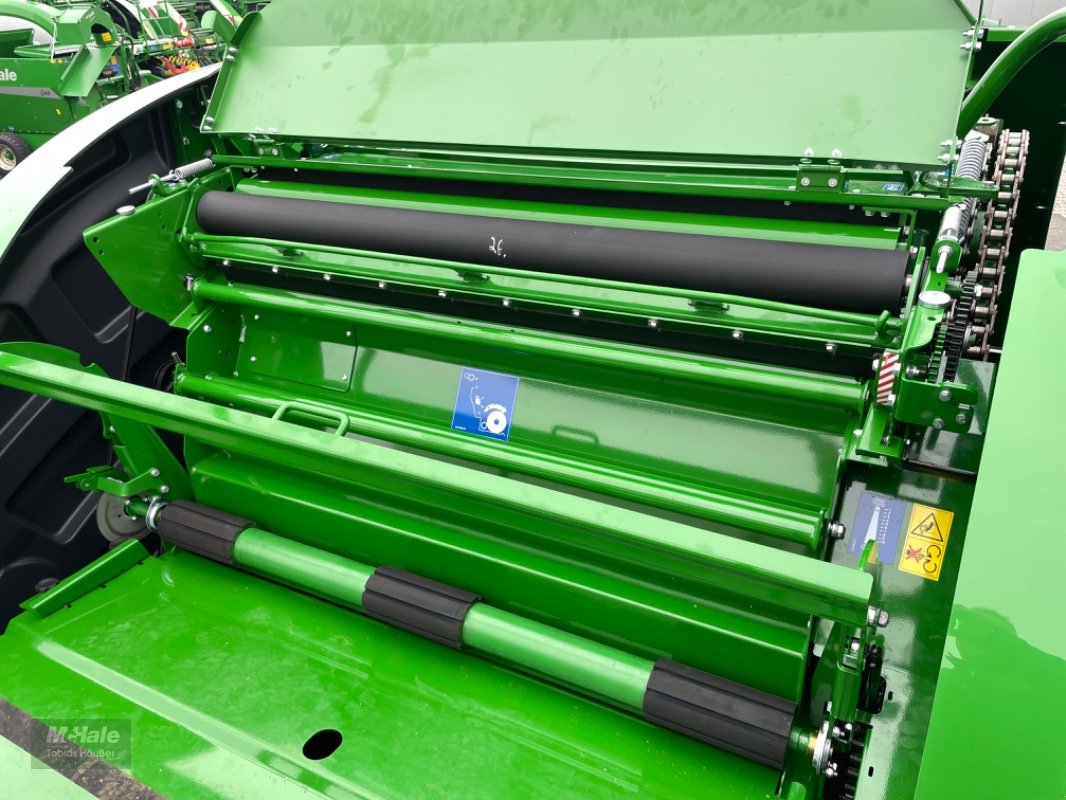 Rundballenpresse del tipo McHale F 5-540C Neues Modell 2024 / F5400C, Neumaschine en Borgholzhausen (Imagen 17)