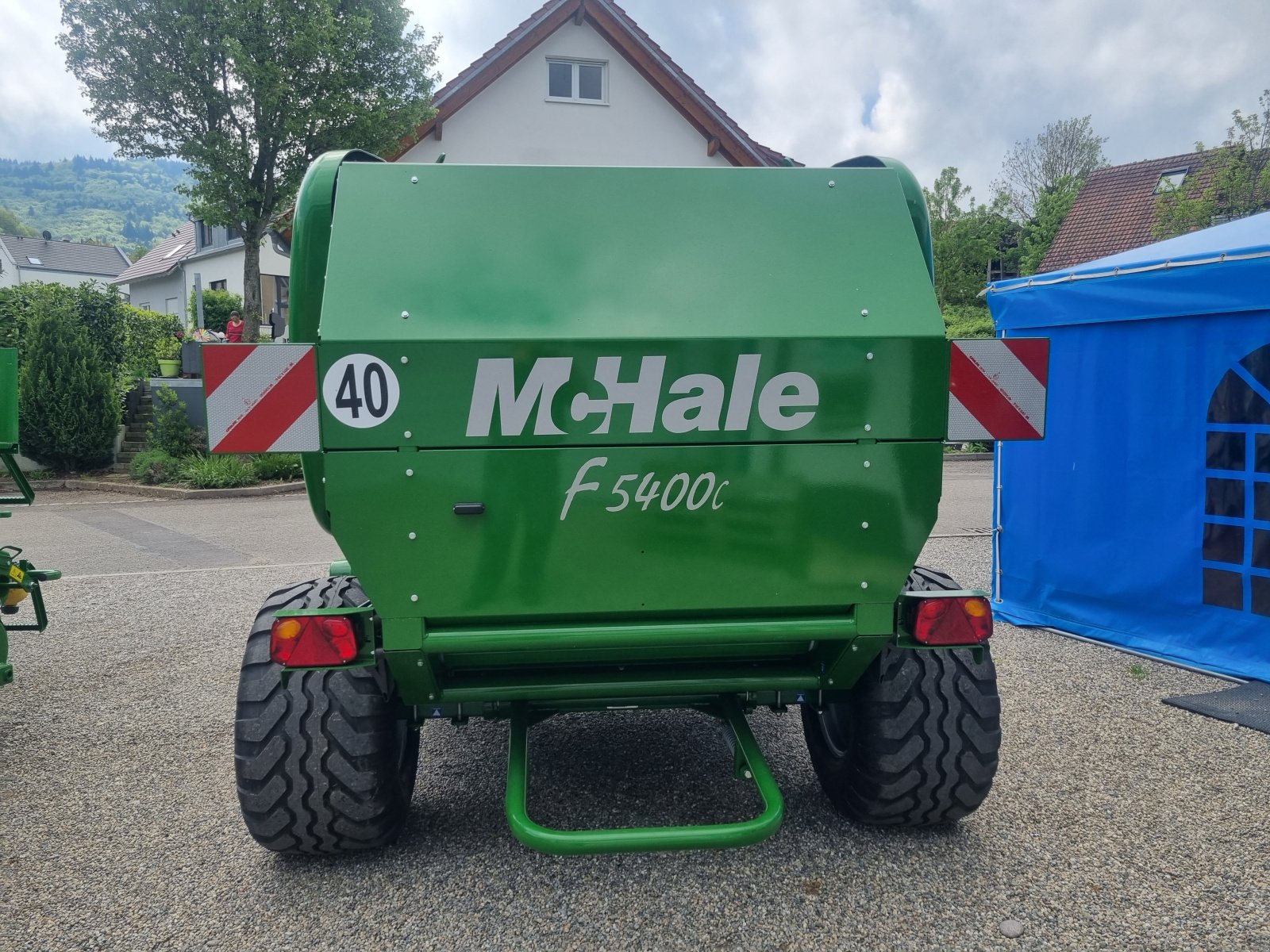 Rundballenpresse typu McHale F 5400 C, Neumaschine v Sölden (Obrázek 3)