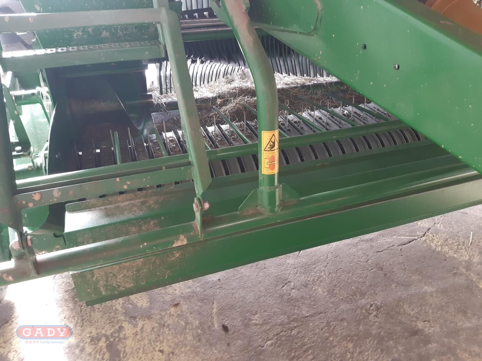 Rundballenpresse des Typs McHale F 560 RUNDBALLEN PRESSE, Gebrauchtmaschine in Lebring (Bild 7)