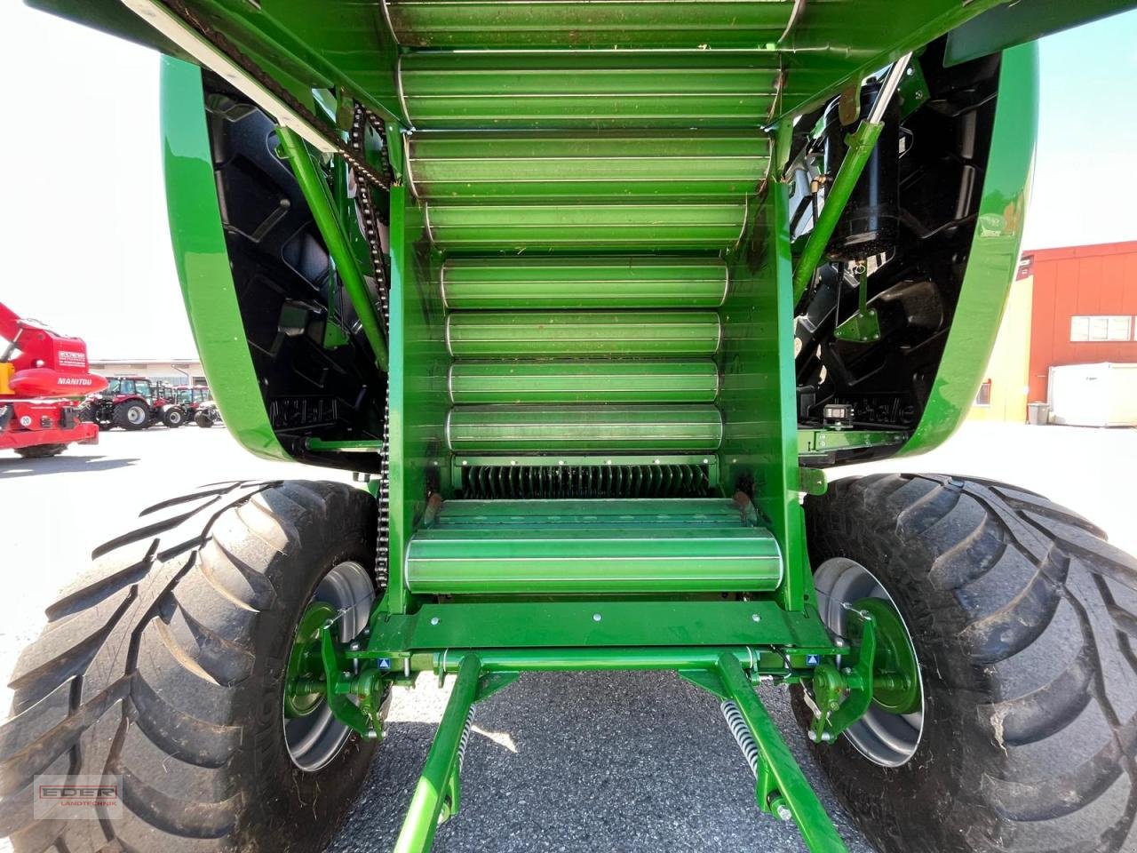 Rundballenpresse typu McHale F 5600, Vorführmaschine v Tuntenhausen (Obrázek 11)