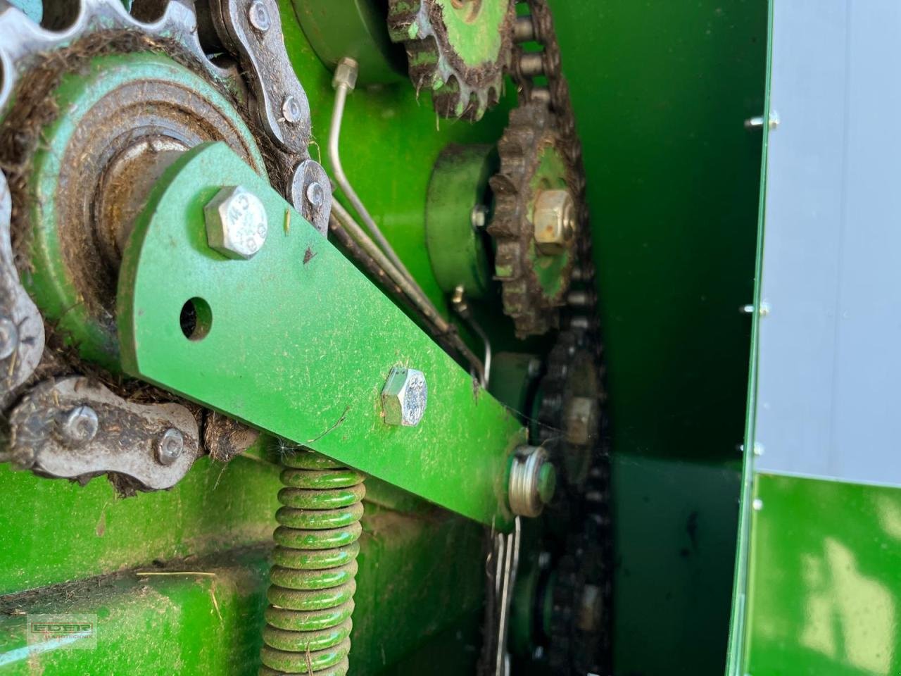 Rundballenpresse typu McHale F 5600, Vorführmaschine v Tuntenhausen (Obrázek 18)