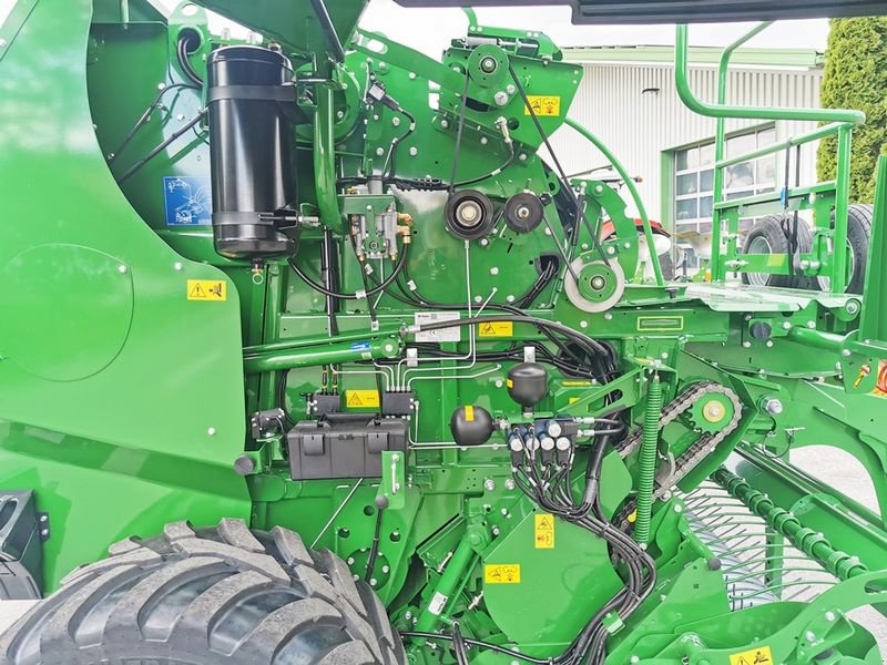 Rundballenpresse des Typs McHale F5-550 Rundballenpresse, Neumaschine in St. Marienkirchen (Bild 12)