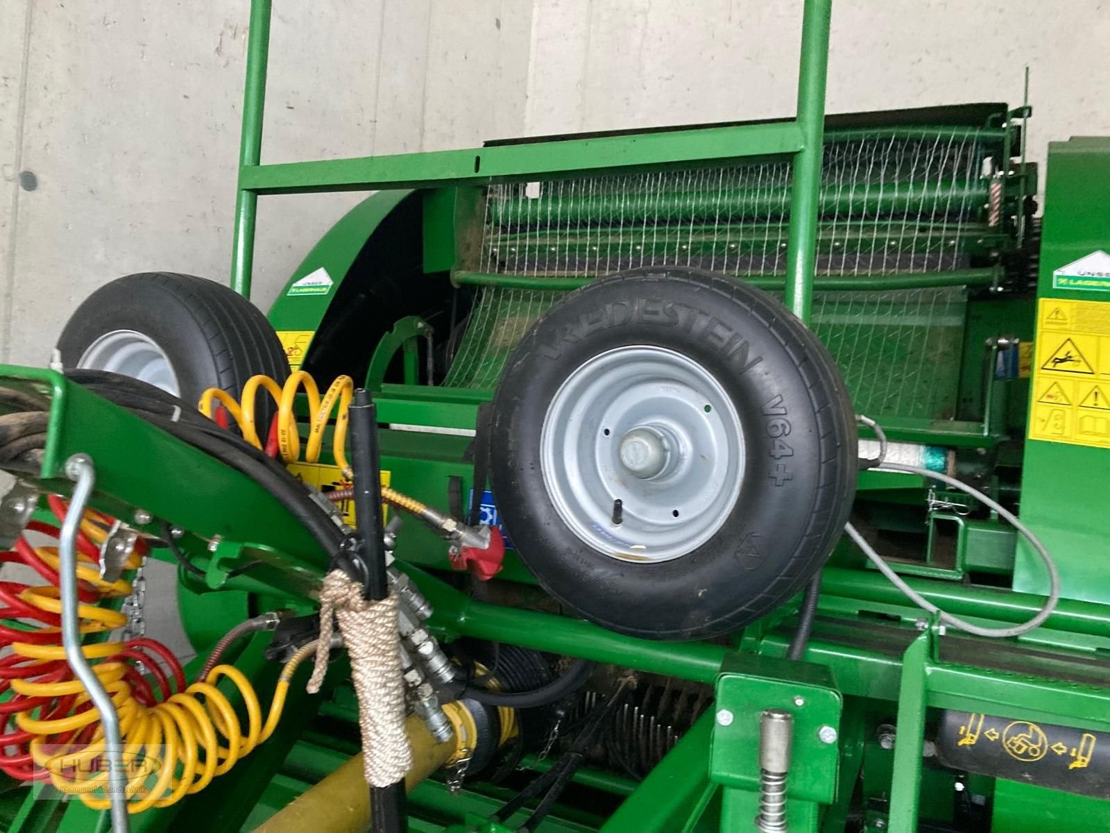 Rundballenpresse от тип McHale F5500, Gebrauchtmaschine в Kundl/Tirol (Снимка 3)