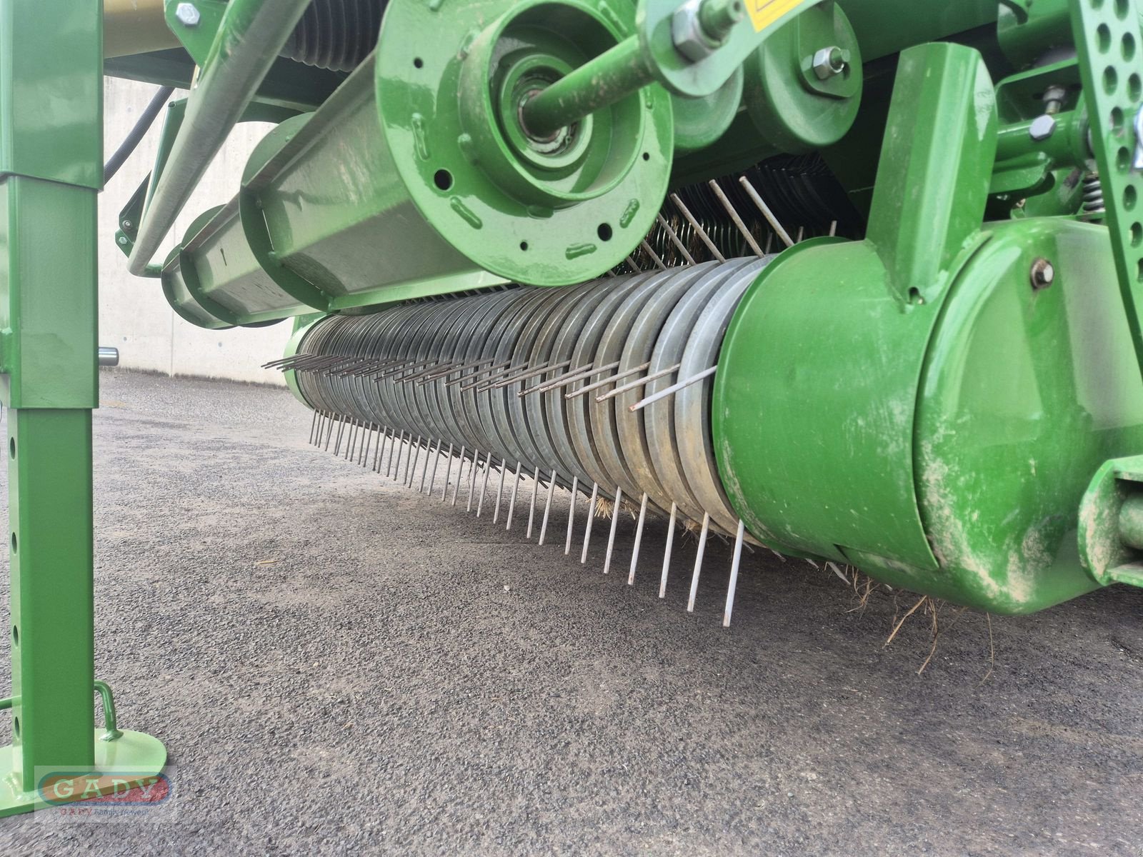 Rundballenpresse des Typs McHale F560 RUNDBALLENPRESSE, Gebrauchtmaschine in Lebring (Bild 5)