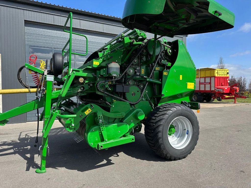 Rundballenpresse of the type McHale F5600 plus, Gebrauchtmaschine in BENNEKOM (Picture 10)