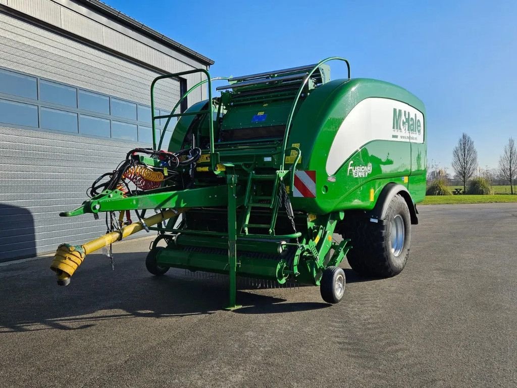 Rundballenpresse van het type McHale Fusion 3 Plus bj 2022 balenstand 10.652, Gebrauchtmaschine in BENNEKOM (Foto 10)