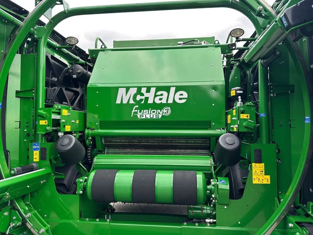 Rundballenpresse типа McHale Fusion 3 plus, Gebrauchtmaschine в BENNEKOM (Фотография 10)