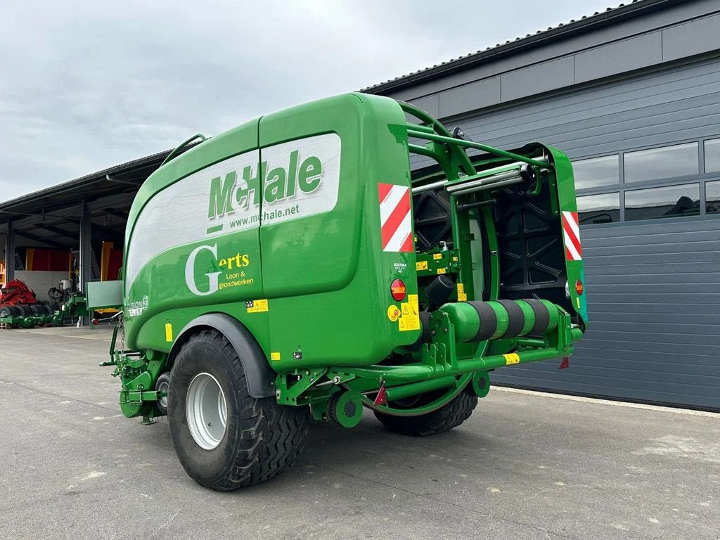 Rundballenpresse des Typs McHale Fusion 3 plus, Gebrauchtmaschine in BENNEKOM (Bild 5)