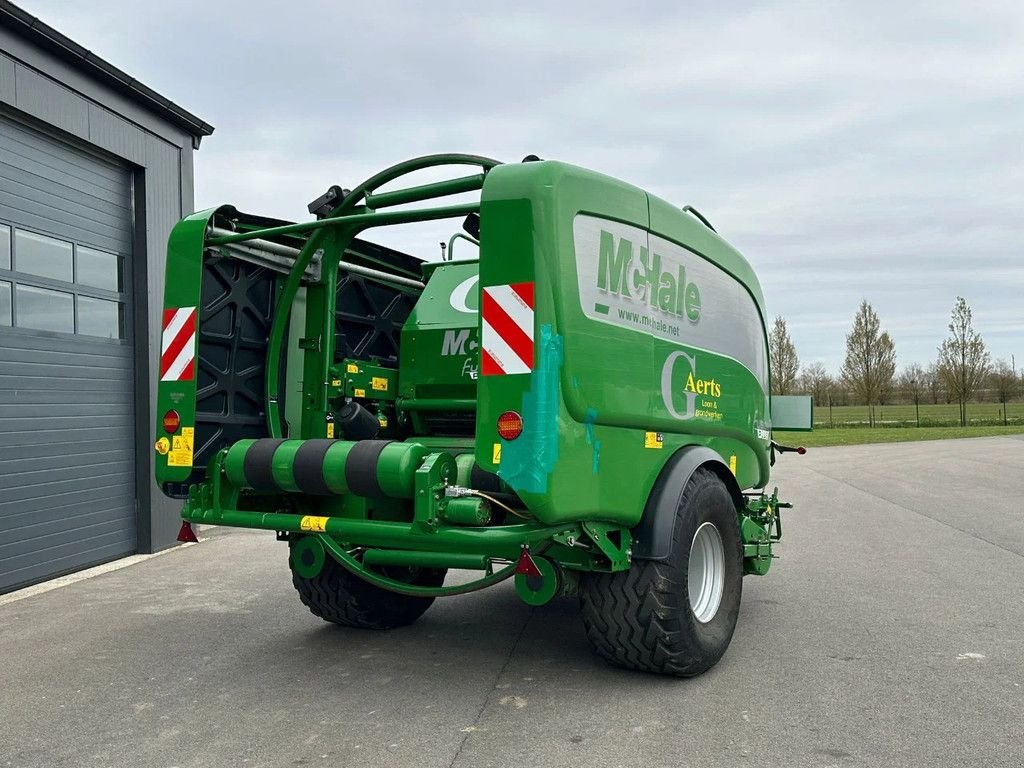 Rundballenpresse des Typs McHale Fusion 3 plus, Gebrauchtmaschine in BENNEKOM (Bild 3)