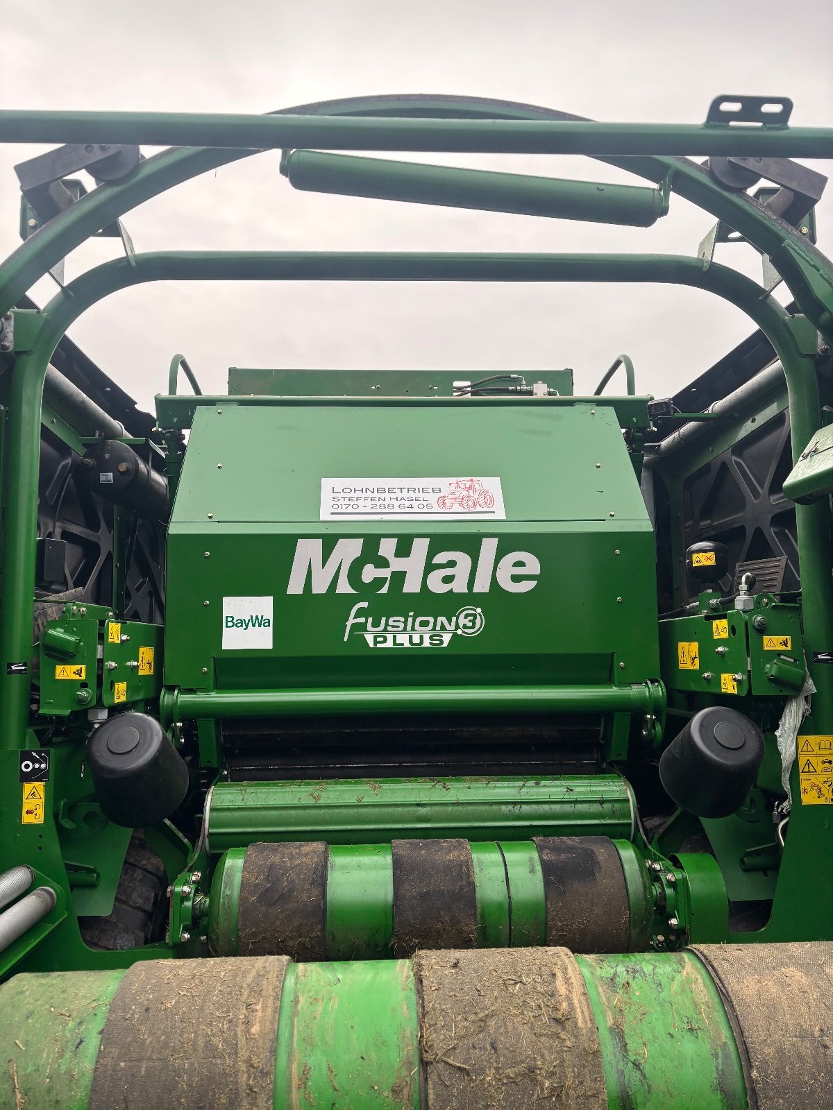 Rundballenpresse tip McHale Fusion 3 Plus, Gebrauchtmaschine in Memmingen (Poză 4)