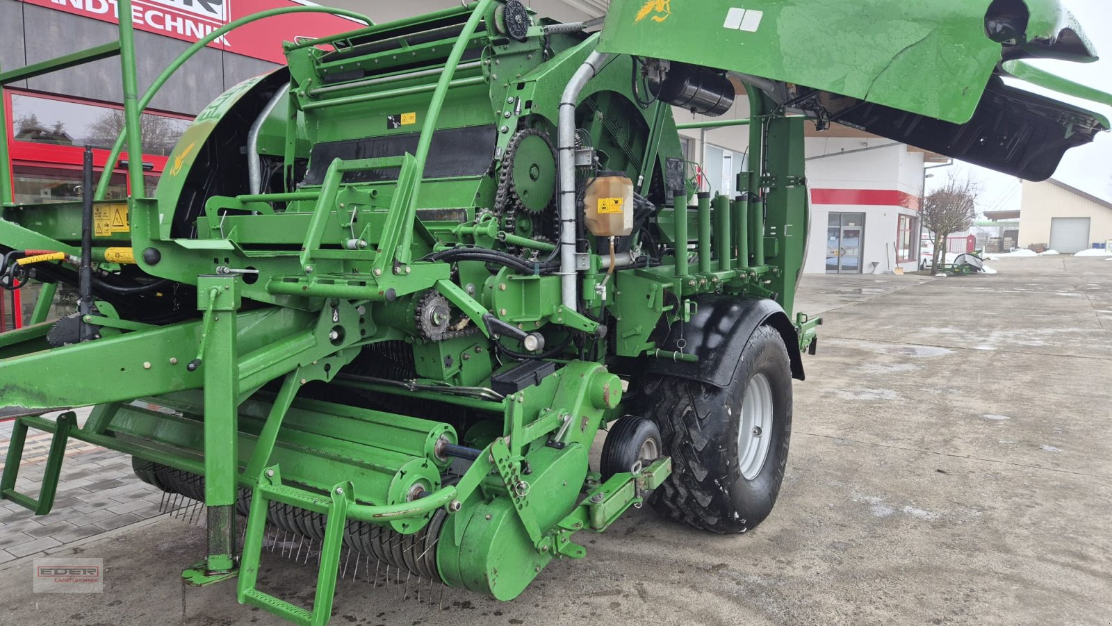 Rundballenpresse tipa McHale Fusion 3, Gebrauchtmaschine u Luizhausen-Lonsee (Slika 9)