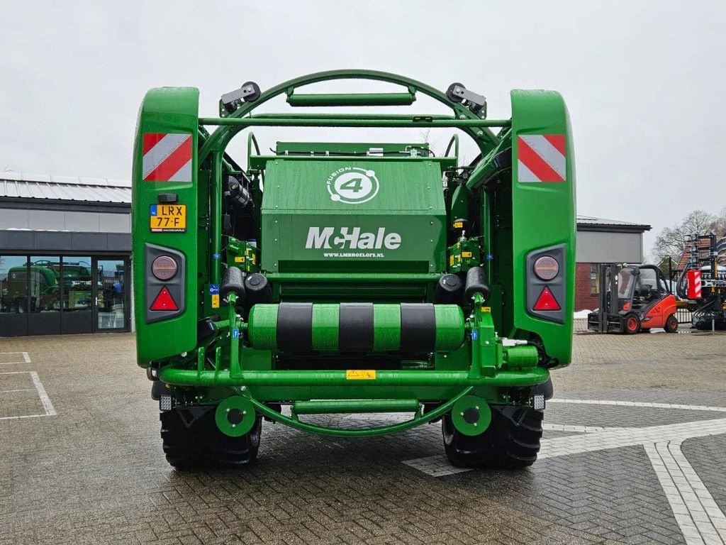 Rundballenpresse del tipo McHale Fusion 4 plus, Gebrauchtmaschine en BENNEKOM (Imagen 4)