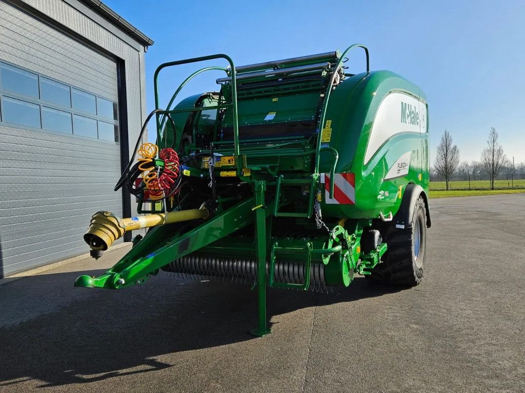 Rundballenpresse van het type McHale Fusion 4 plus, Gebrauchtmaschine in BENNEKOM (Foto 11)