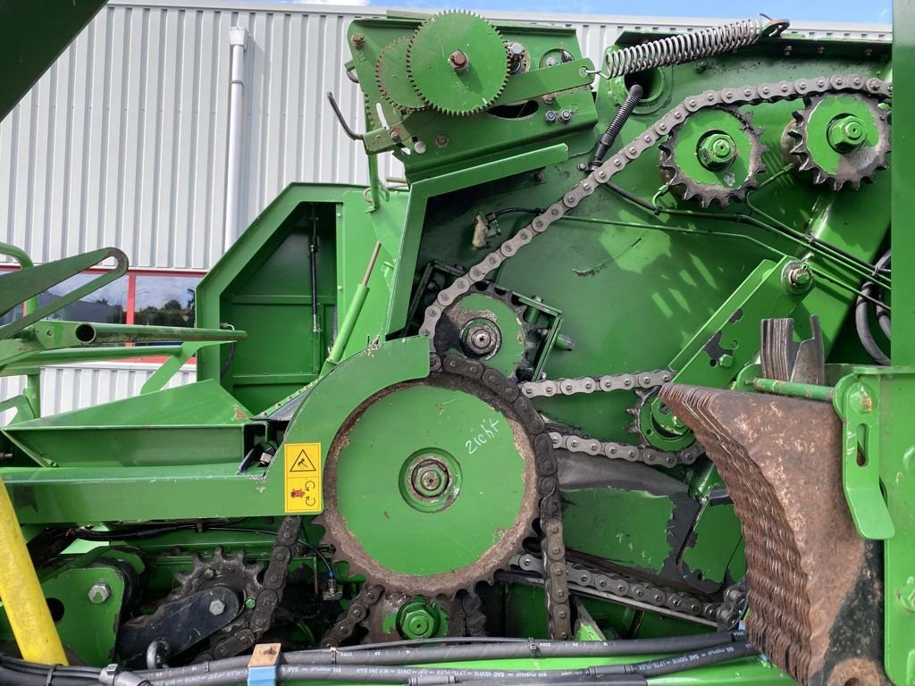 Rundballenpresse типа McHale FUSION, Gebrauchtmaschine в BOEKEL (Фотография 9)