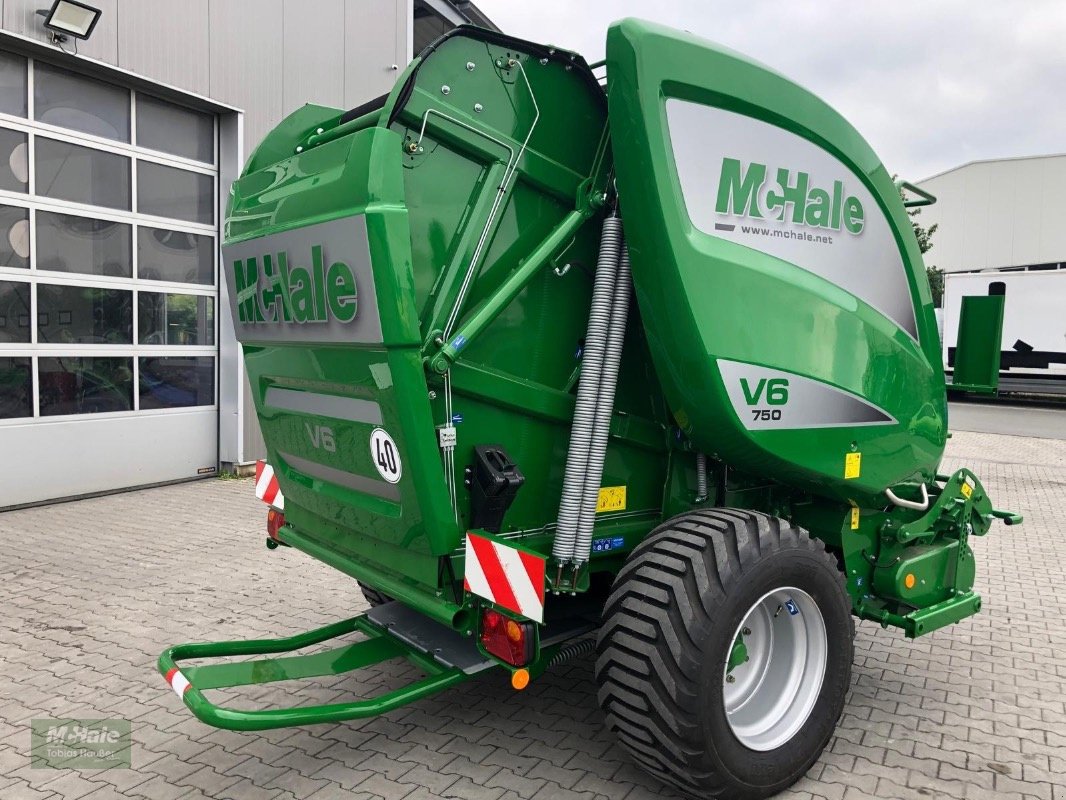 Rundballenpresse typu McHale V 6750 Variable Riemenpresse, Neumaschine v Borgholzhausen (Obrázek 10)