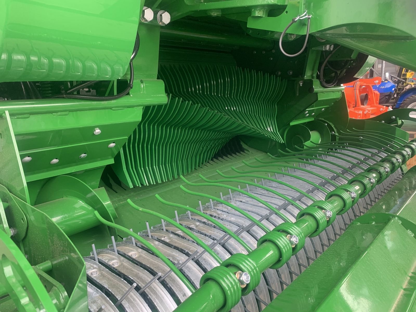 Rundballenpresse типа McHale V 6750, Gebrauchtmaschine в Gschwandt (Фотография 8)