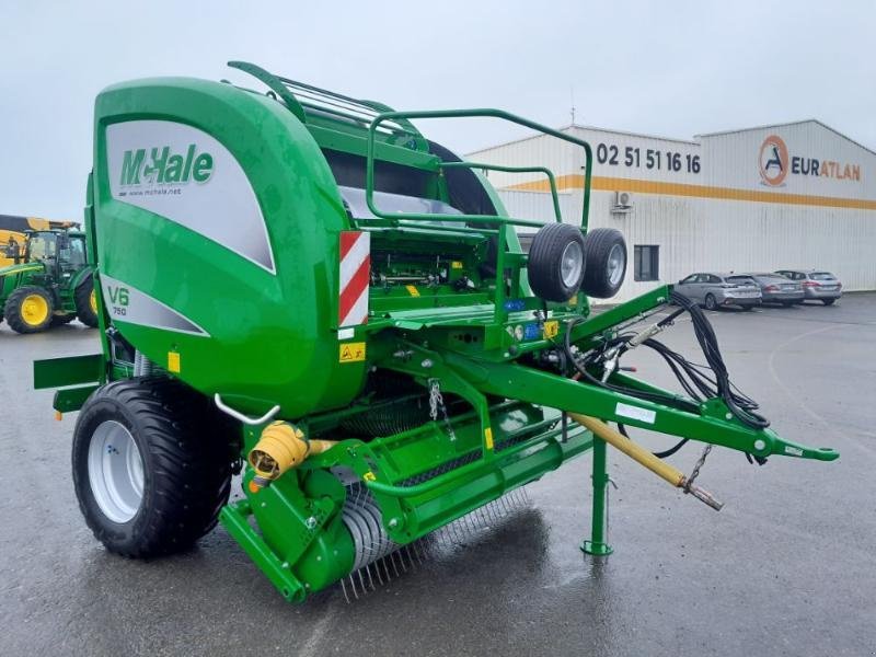 Rundballenpresse a típus McHale V6-750-MK4, Gebrauchtmaschine ekkor: ANTIGNY (Kép 3)