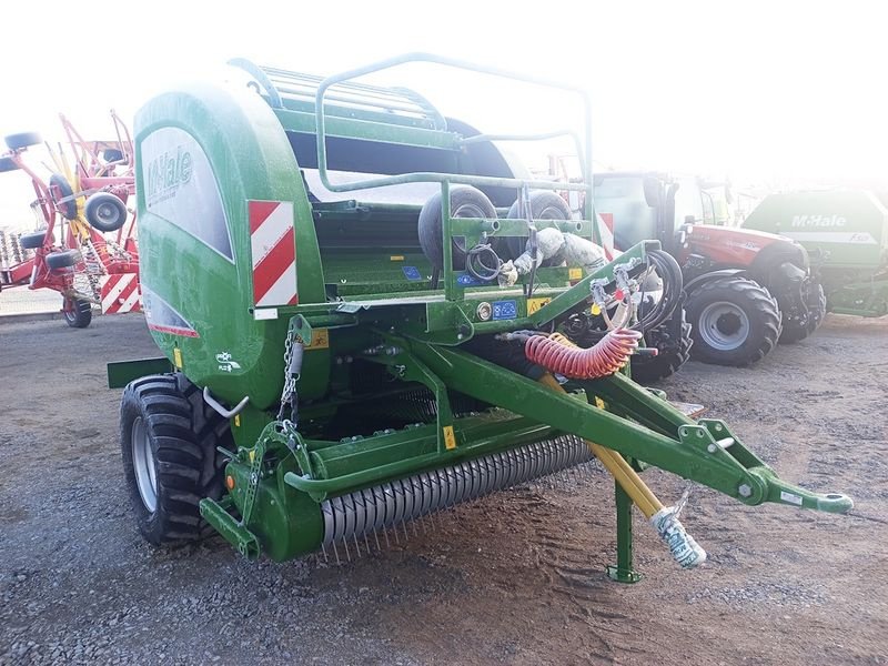 Rundballenpresse des Typs McHale V6 760 Isobus Rundballenpresse variabel, Neumaschine in St. Marienkirchen (Bild 3)