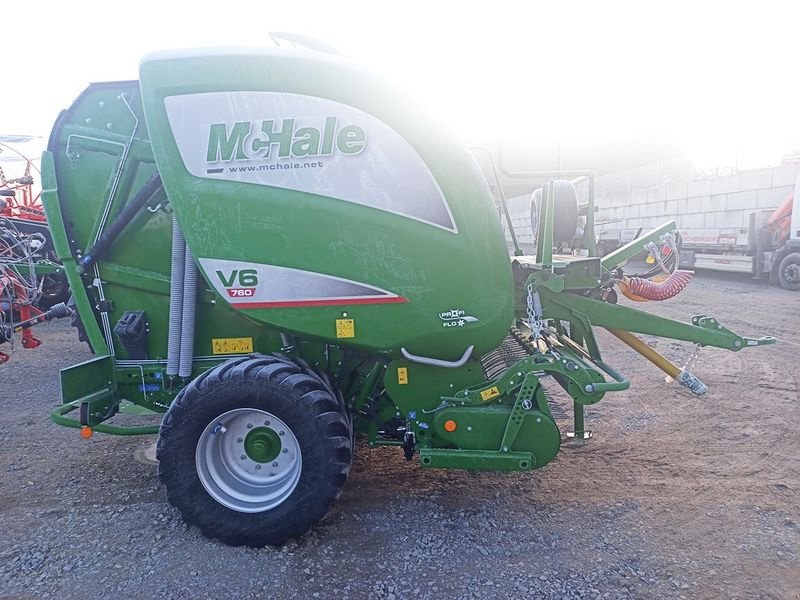 Rundballenpresse des Typs McHale V6 760 Isobus Rundballenpresse variabel, Neumaschine in St. Marienkirchen (Bild 4)