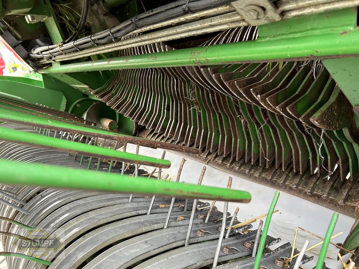 Rundballenpresse типа McHale V660, Gebrauchtmaschine в Grafenstein (Фотография 6)