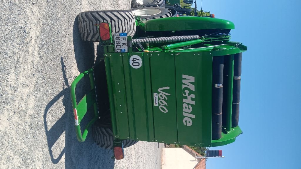 Rundballenpresse Türe ait McHale V660, Gebrauchtmaschine içinde JOZE (resim 5)