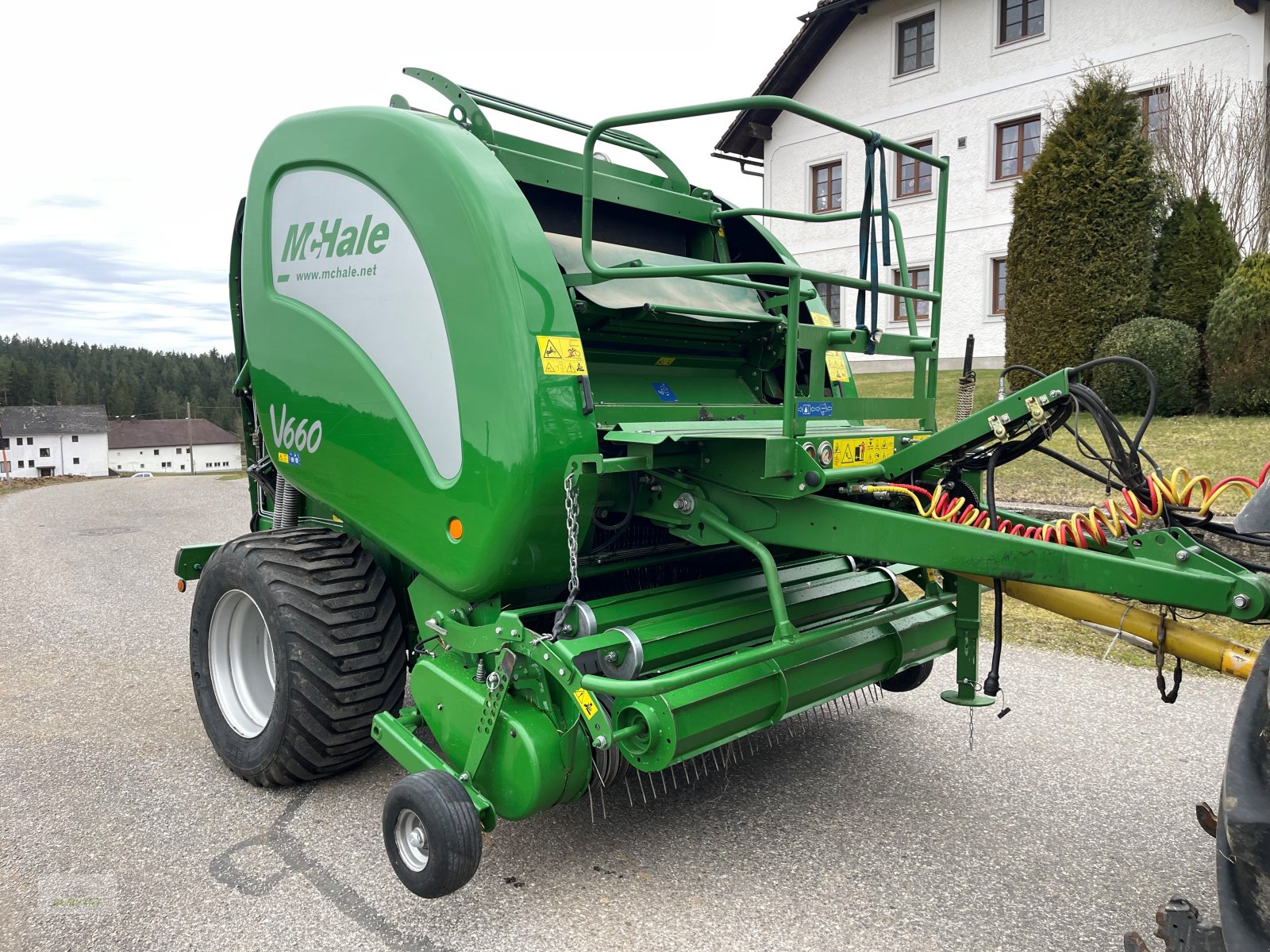 Rundballenpresse типа McHale V660, Gebrauchtmaschine в Bad Leonfelden (Фотография 8)